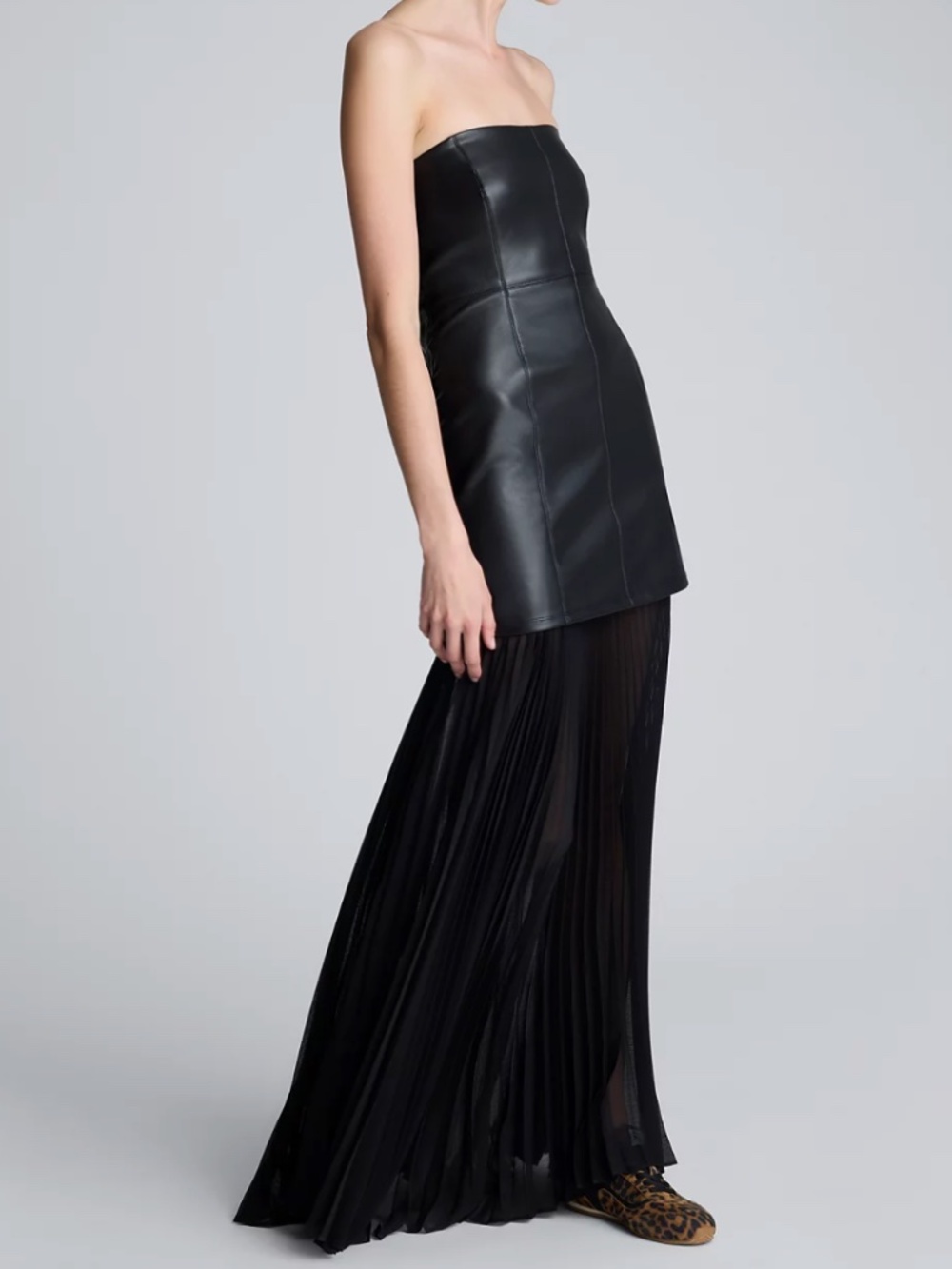 Kenneth Cole Women's Black Faux Leather Pleated Combo Corset Ball Gown Size: S - Picture 8 of 8